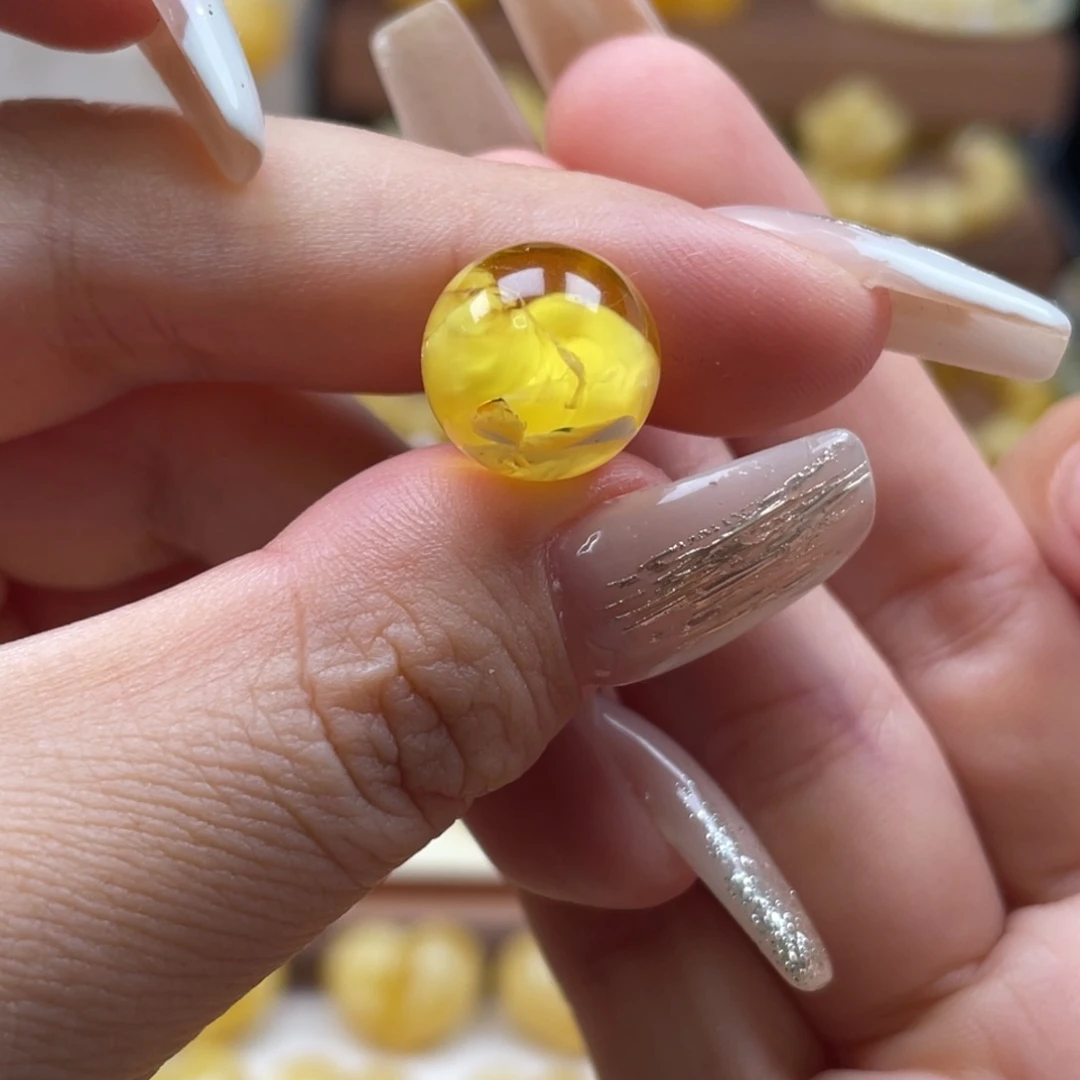 逆****琥珀未镶嵌珠宝奇石