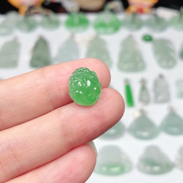 翡翠裸石缅甸天然A货翡翠