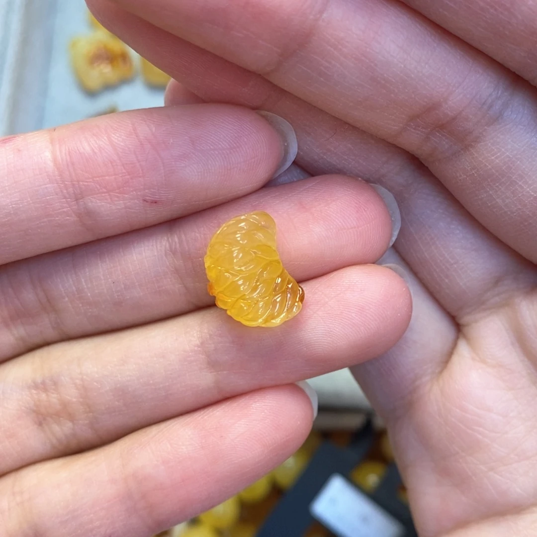 蜜蜡颈饰未镶嵌橘子瓣