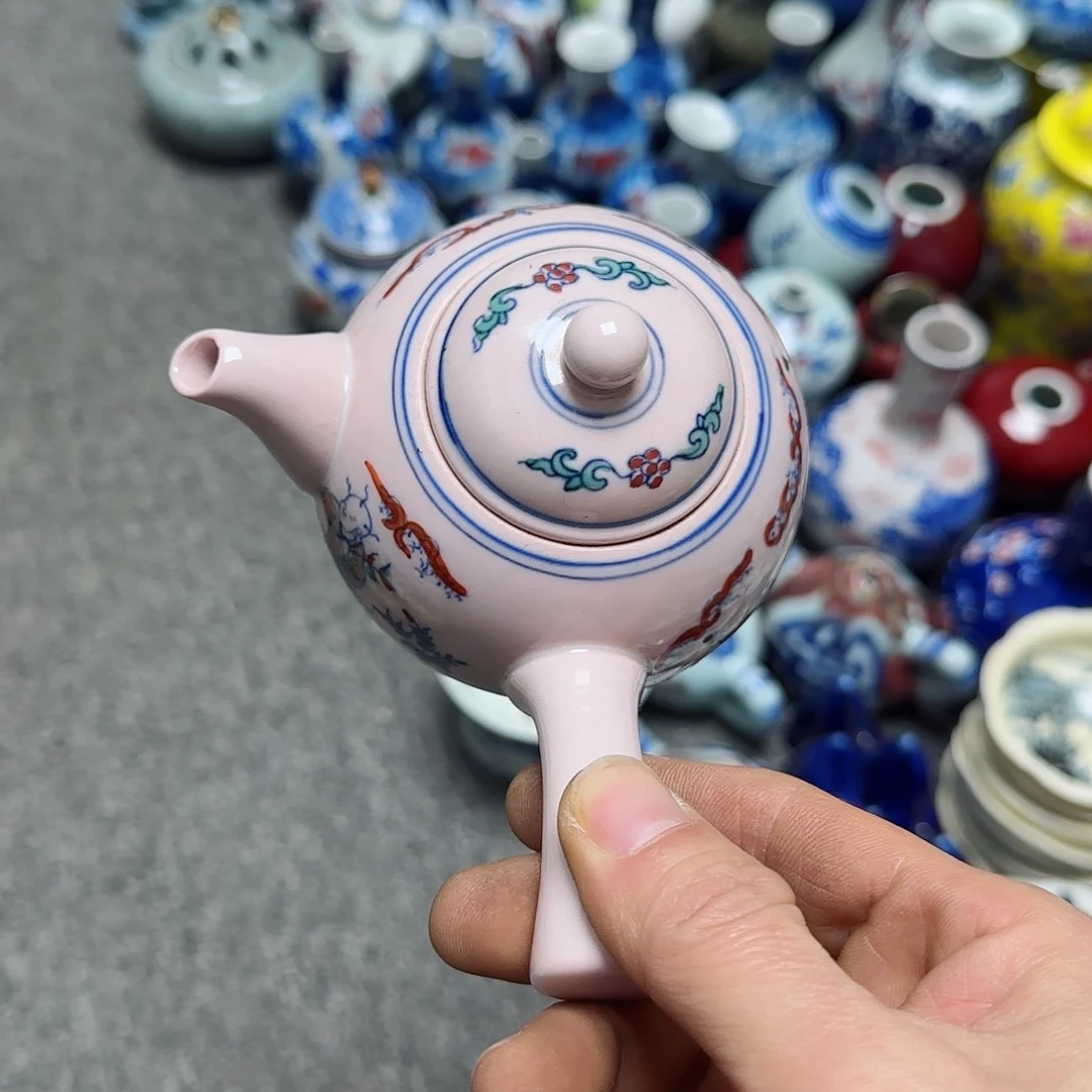 摆件界**士瓷器的工艺技术水平