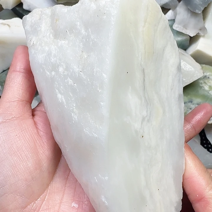 和田玉未镶嵌珠宝奇石