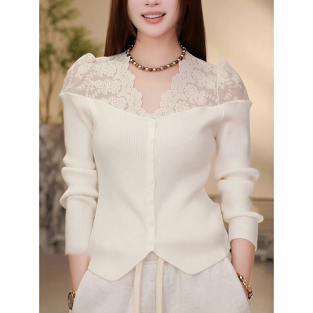 白色v领针织衫女早秋2025新款修身显瘦时尚蕾丝拼接长袖气质上衣