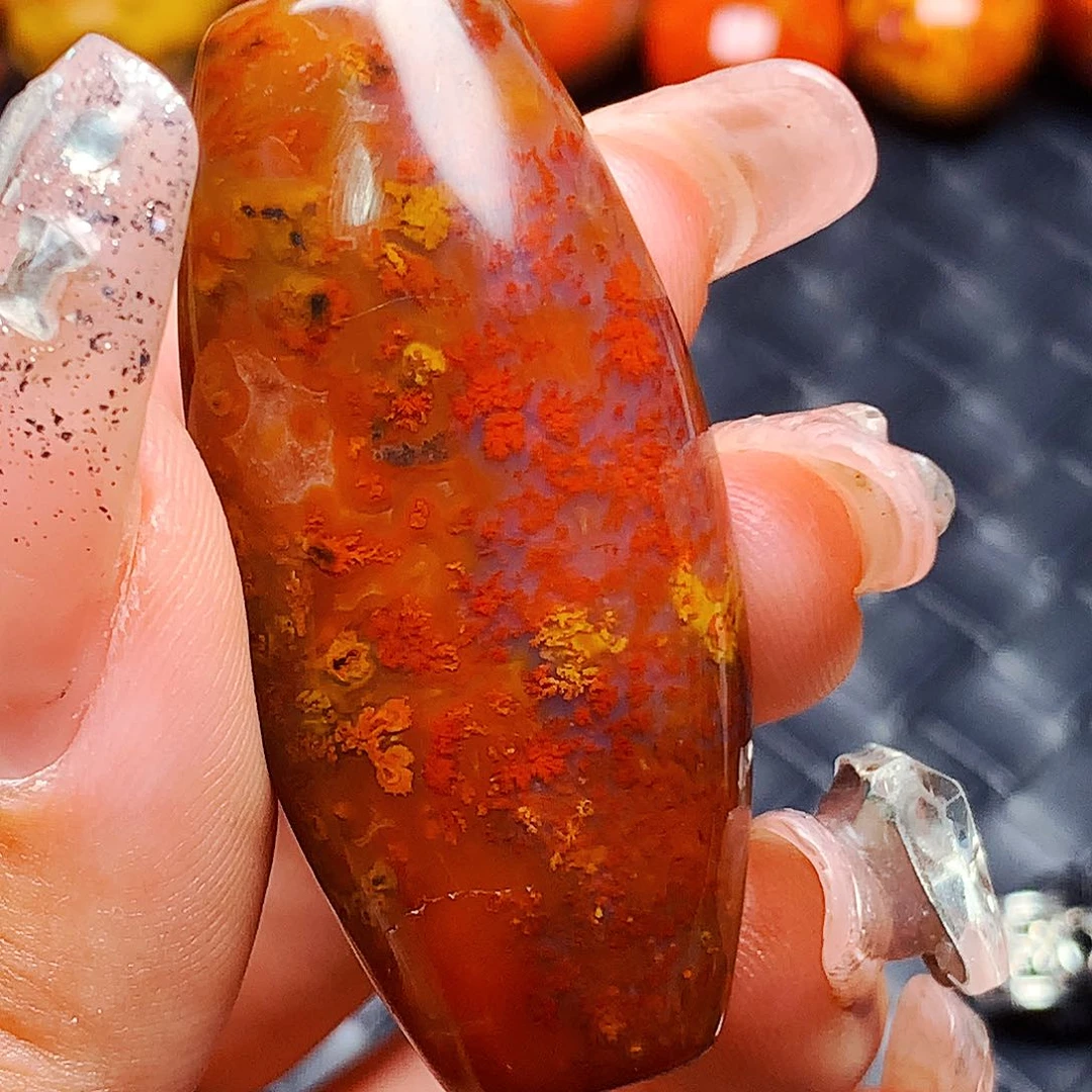 玛瑙/玉髓颈饰未镶嵌处**欢