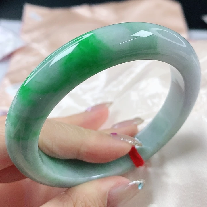 未镶嵌手镯翡翠，159