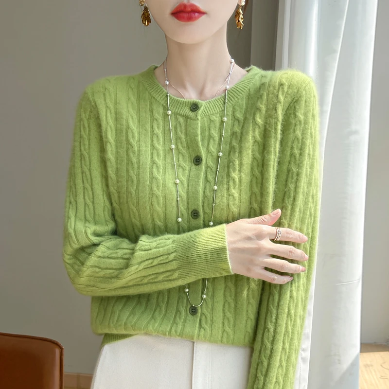 542安迪绒圆领开衫