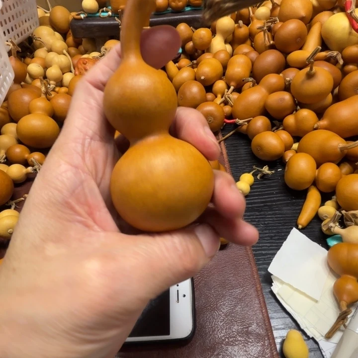 马**?马小喵的一把长嘴巴宝葫芦