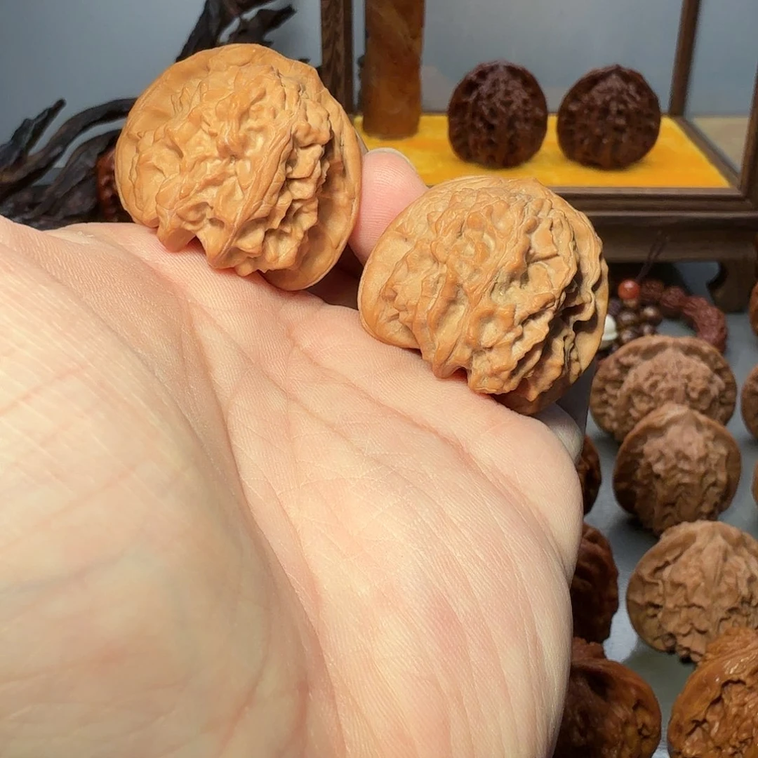 文玩核桃把件35.5尺寸蓟县红马蹄