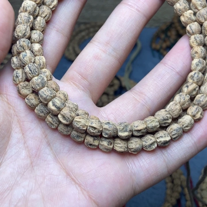 【闪购商品】吊坠柏香籽/百香籽