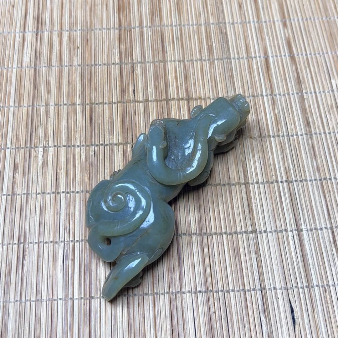 未镶嵌和田玉把件