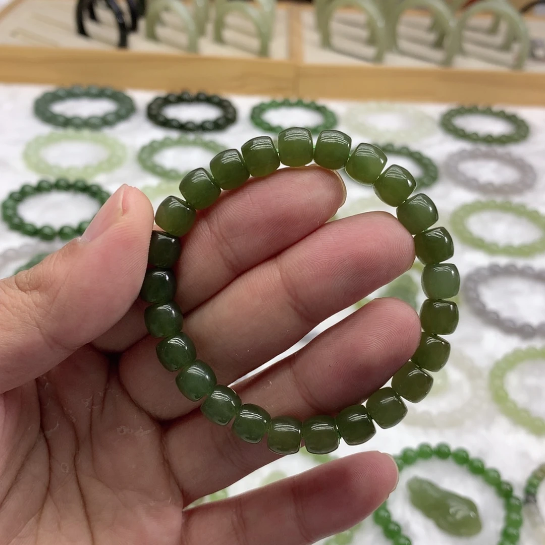 和田玉未镶嵌手串（直切湖水绿8）