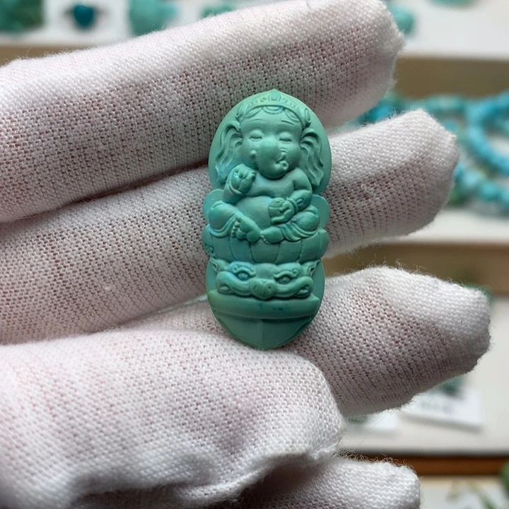 绿松石未镶嵌珠宝奇石高瓷绿象神14.4*29.5mm