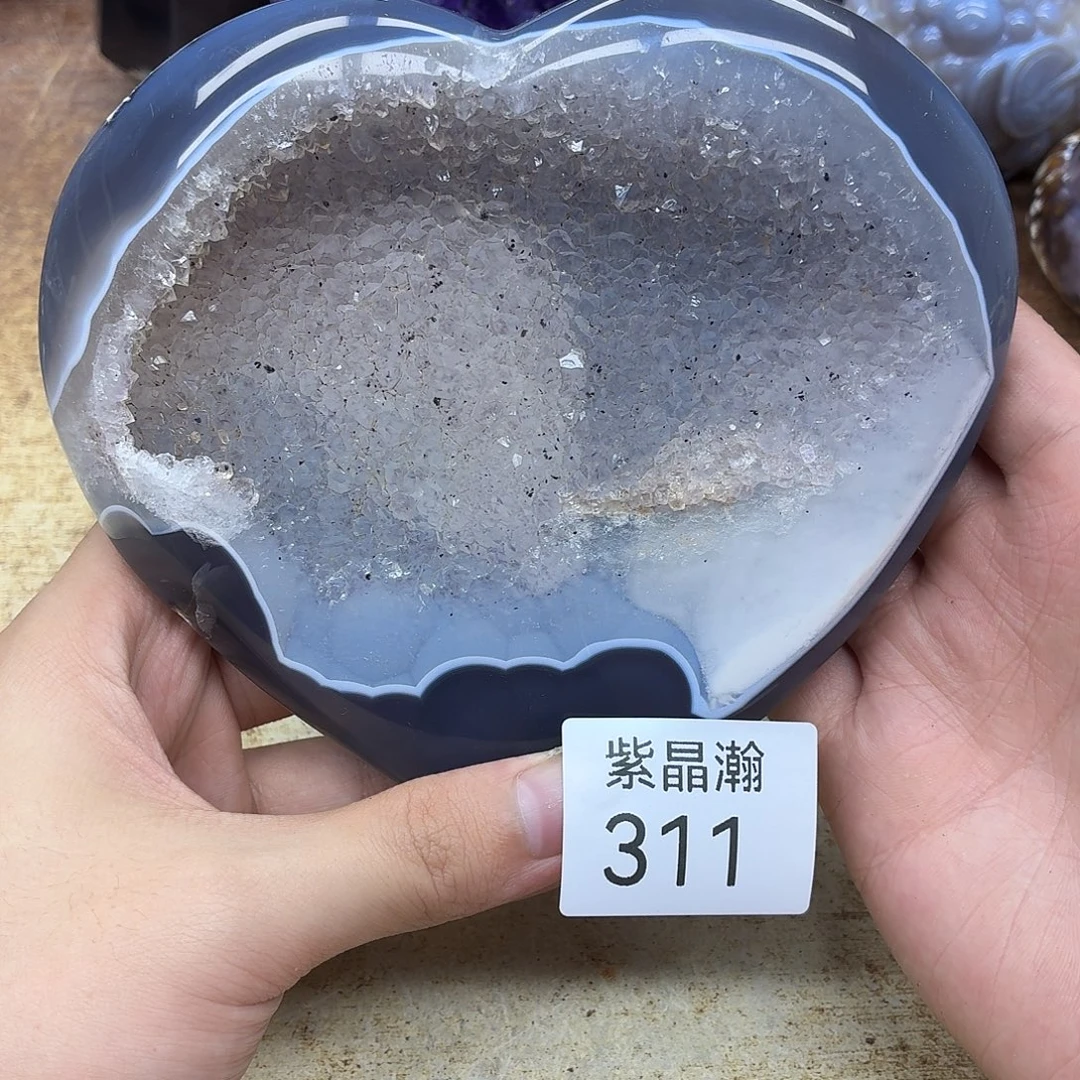 未镶嵌水晶大型摆件（非配饰）