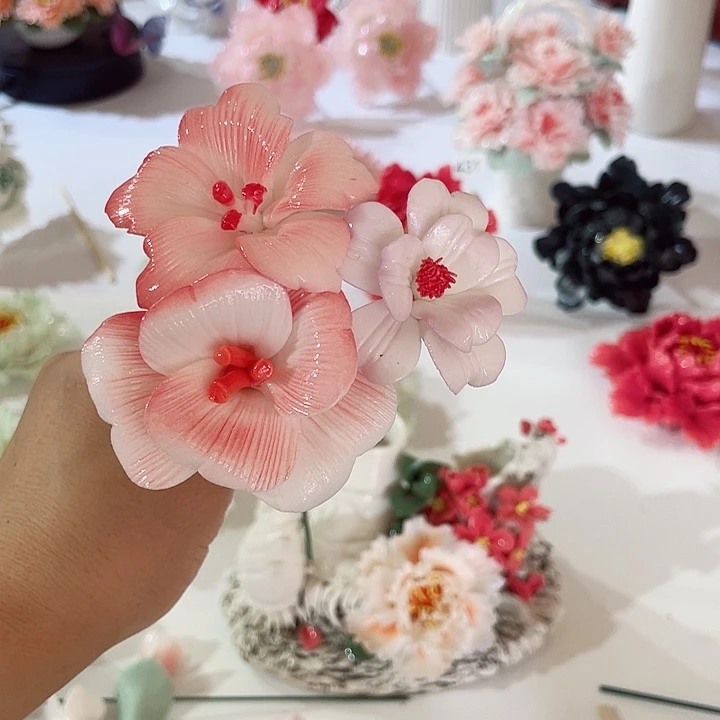 瓷片德化工厂陶瓷手工捏花
