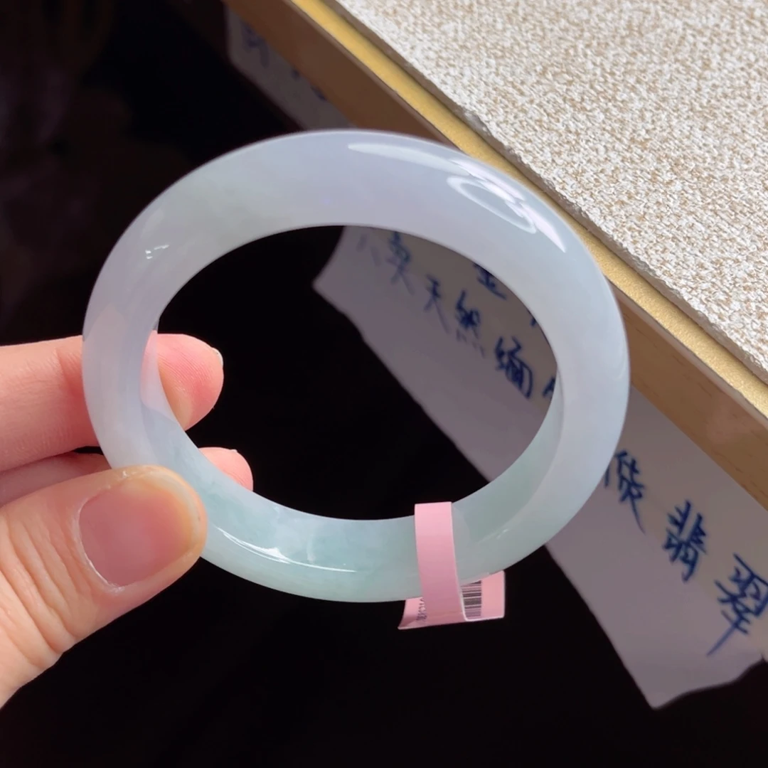 翡翠未镶嵌手镯手镯