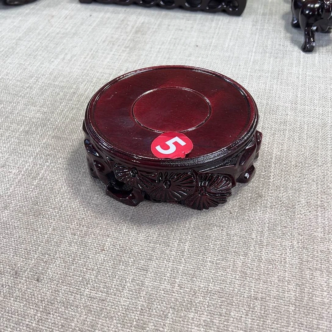 红木底座精雕工艺品