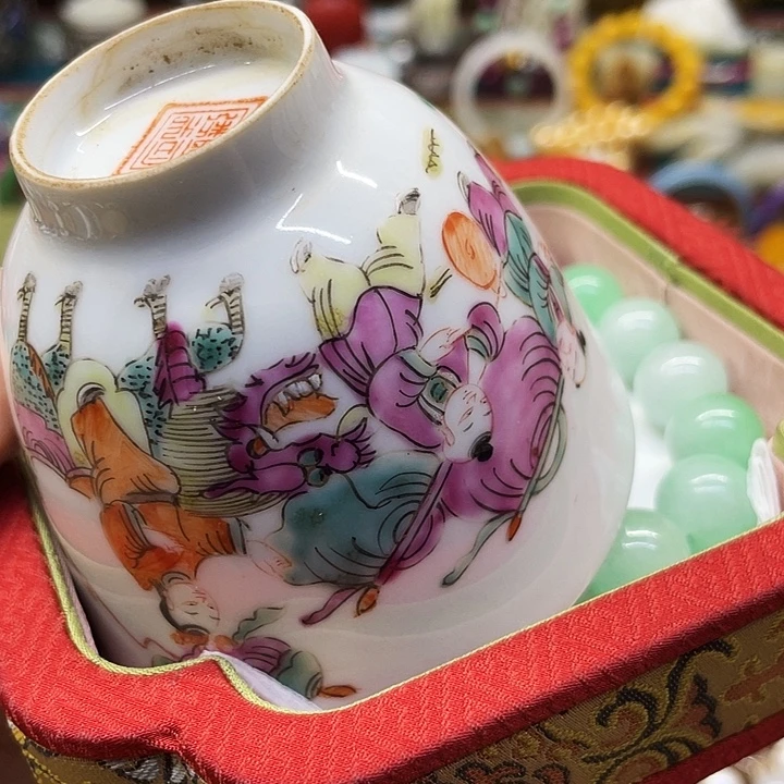 ****意青花彩绘小主人杯子