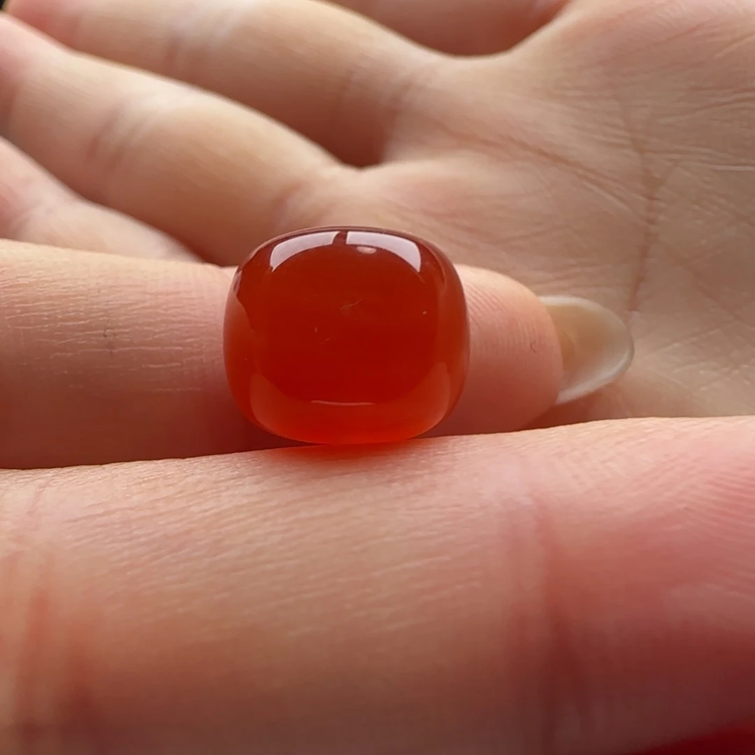 南红玛瑙未镶嵌老型12*10.2，冰种带肉