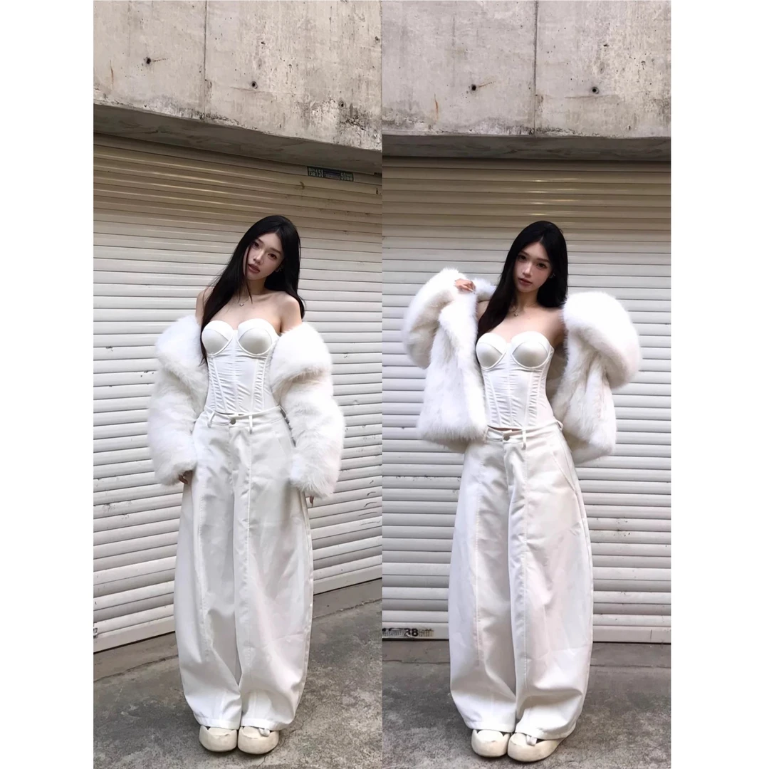 【珍珠白雪】秋冬新款软糯保暖外套辣妹显瘦抹胸上衣配休闲阔腿裤女