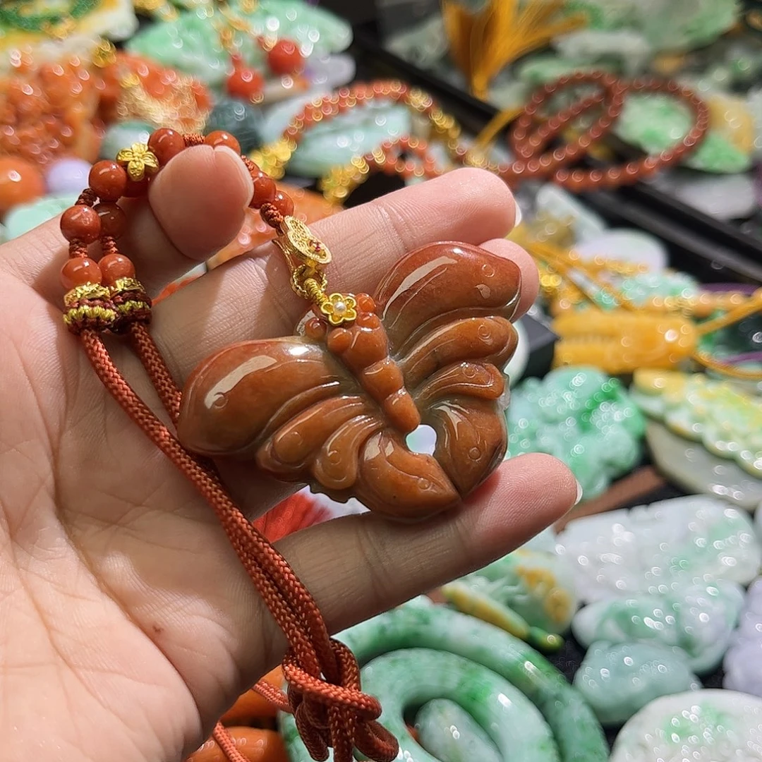 颈饰未镶嵌翡翠待编织