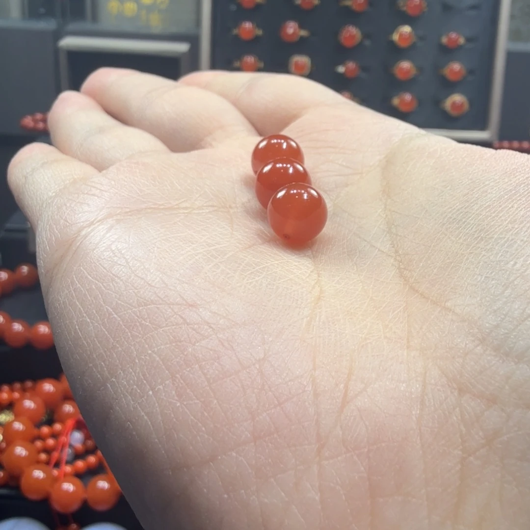 传***哥南红玛瑙未镶嵌珠宝奇石3颗