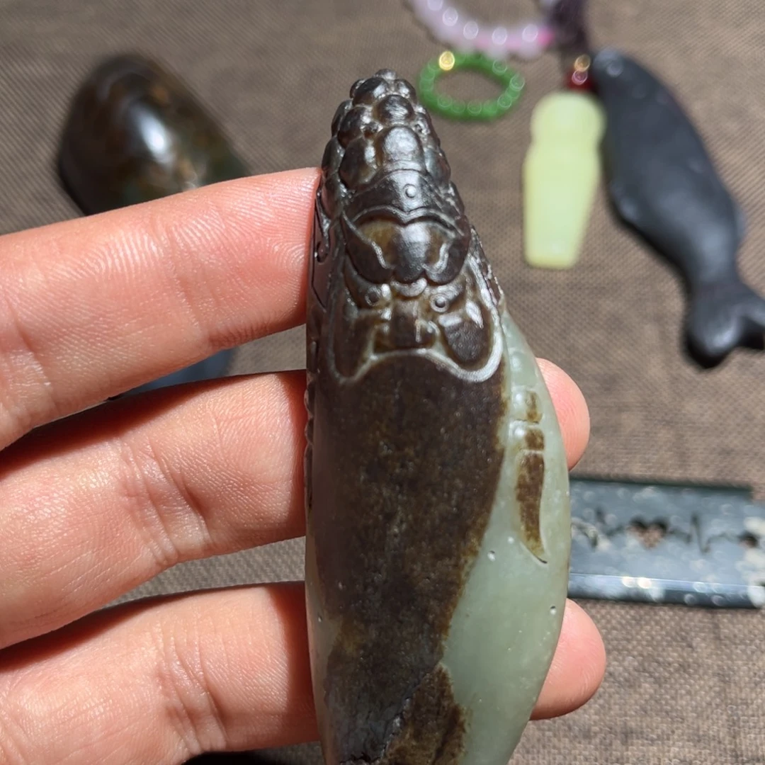 和田玉（糖玉）未镶嵌挂件