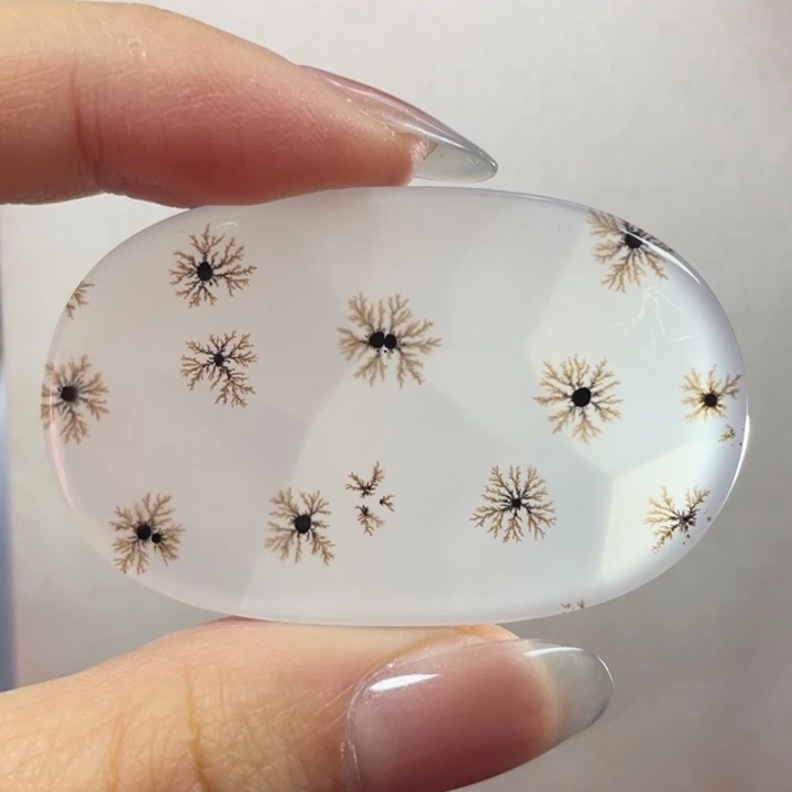 玛瑙/玉髓未镶嵌牌子