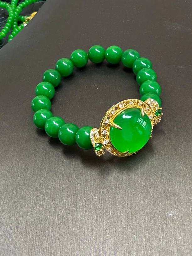 翠绿色手链10mm时尚