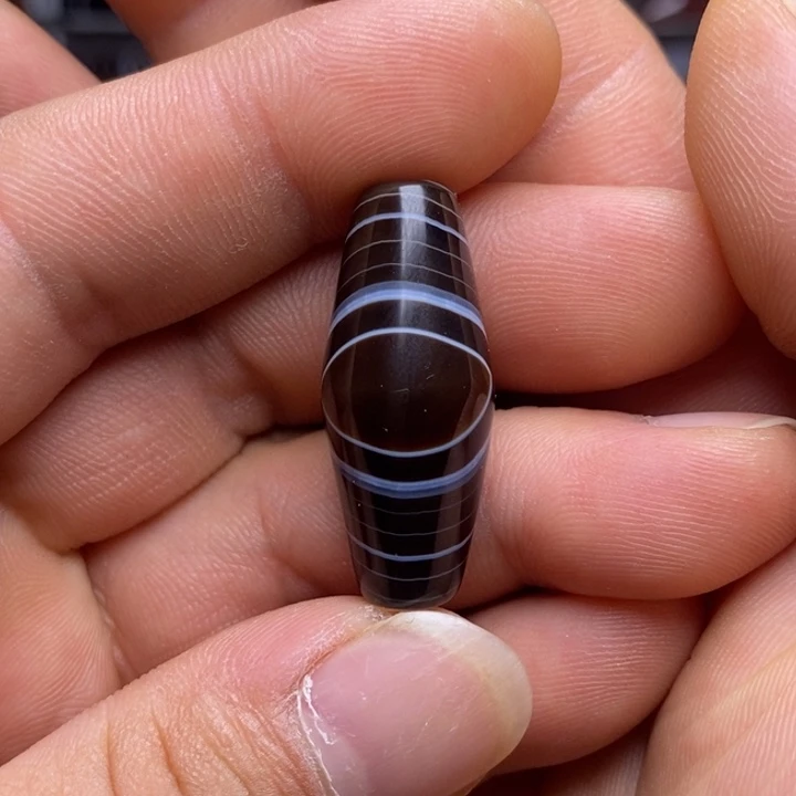 玛瑙/玉髓颈饰未镶嵌虎*山