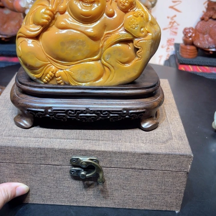 寿山石雕刻的人物