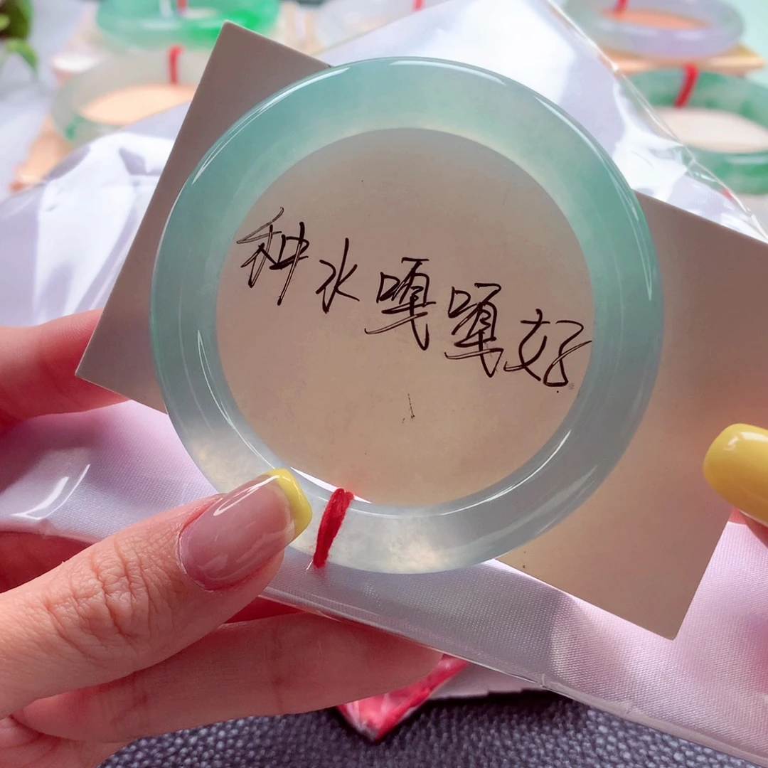 翡翠未镶嵌手镯51圆条 甜酷冰蓝种水强推 灵