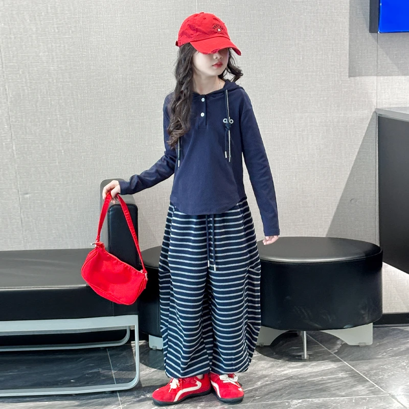 女童卫衣套装春秋款2025新款儿童休闲连帽上衣女大童束脚裤两件套