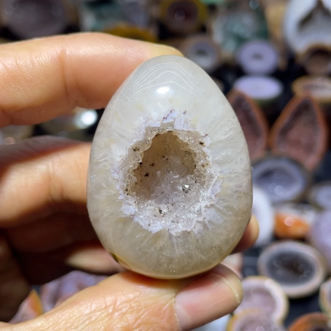 水晶大型摆件未镶嵌