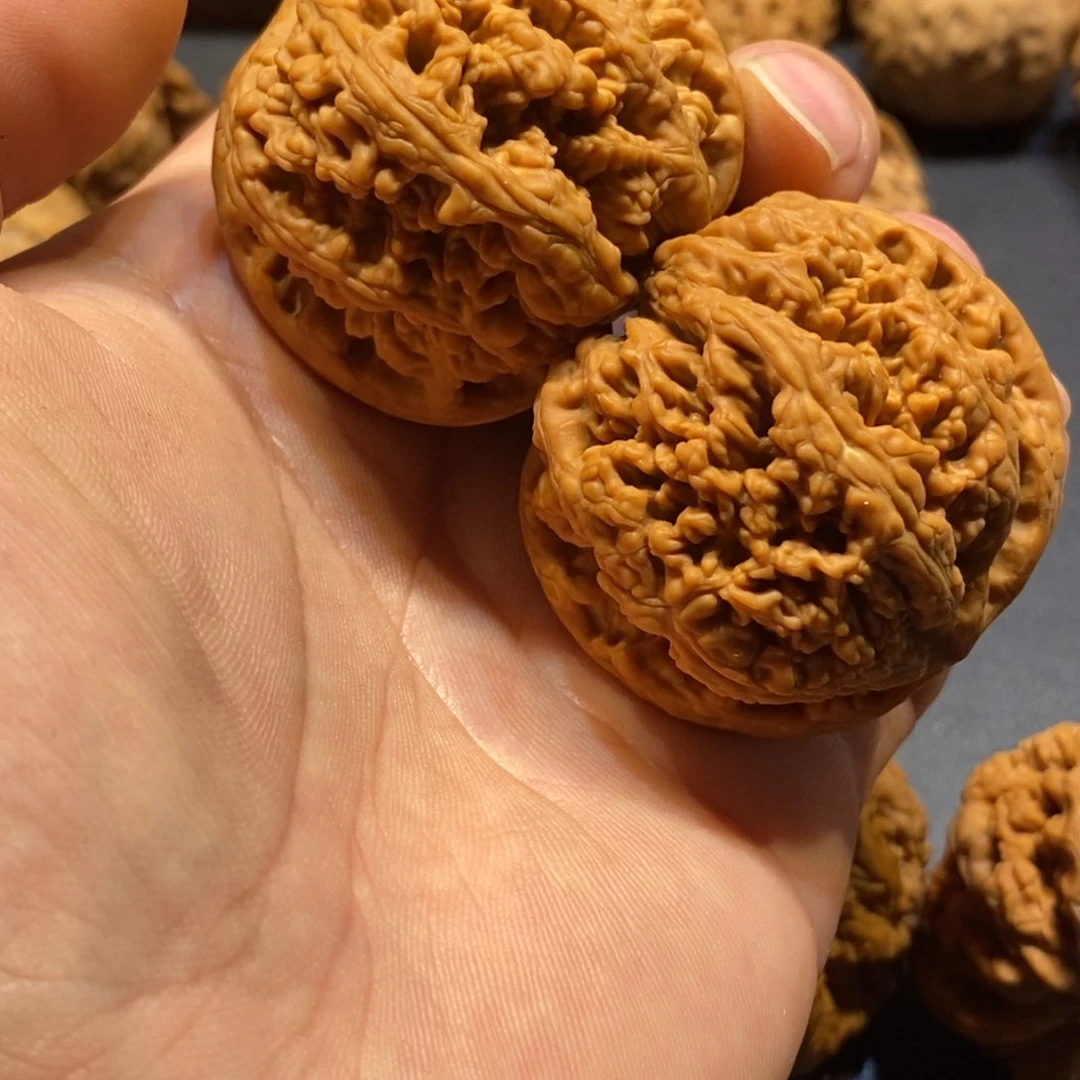 文玩核桃把件大粗筋158