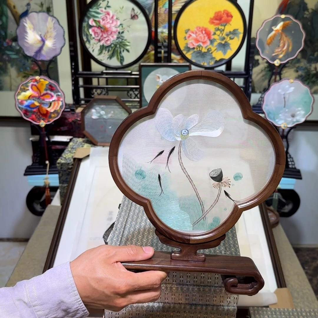 刺绣刺绣工艺精湛