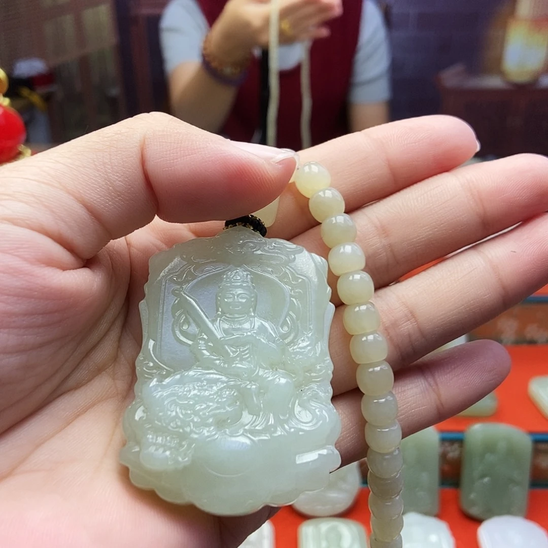 和田玉未镶嵌颈饰海*龙