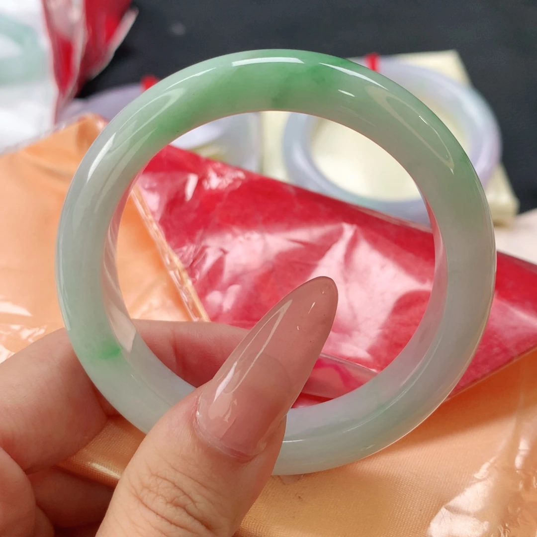 翡翠手镯未镶嵌翡翠手镯51