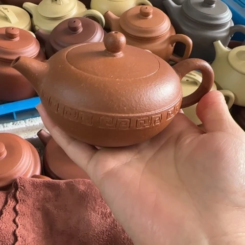 茶壶紫砂金降坡泥170cc