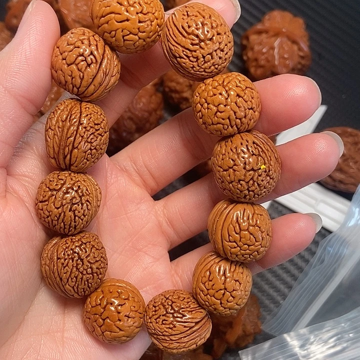 吊坠文玩核桃手串