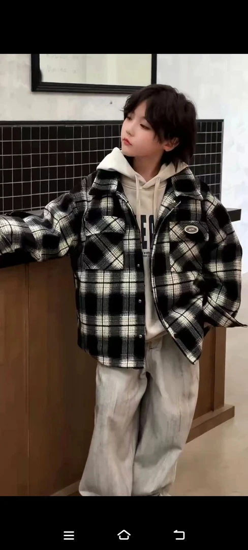 春秋新款时尚潮流两件套格子夹棉衬衫和戴帽卫衣