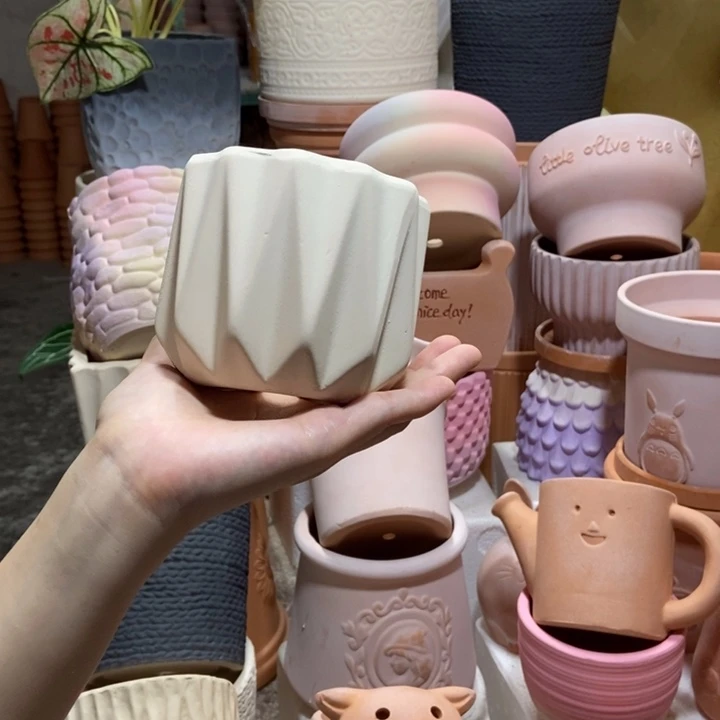 10×9白陶小号钻 粗陶1个