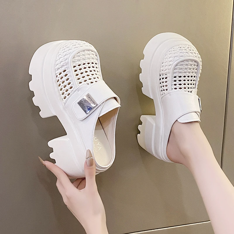 包头半拖鞋女2025新款爆款百搭夏季厚底外穿气质一脚蹬懒人洞洞鞋