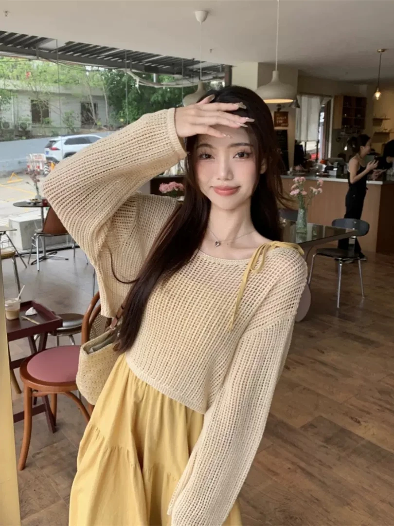 2025春夏新款甜美淑女减龄穿搭套装女镂空防晒衫吊带连衣裙两件套