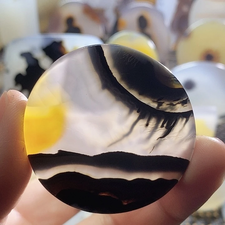 玛瑙/玉髓颈饰未镶嵌妖*