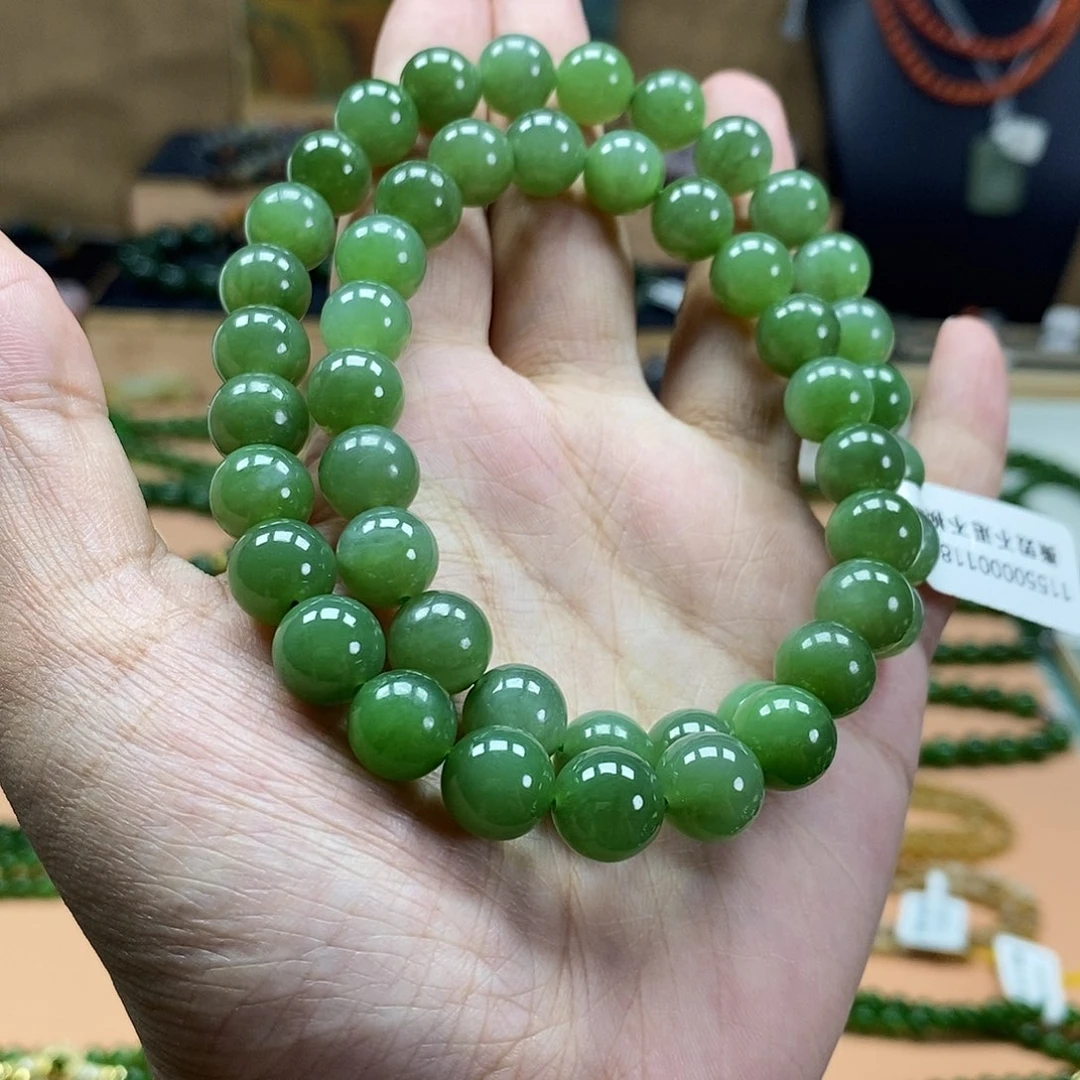颈饰未镶嵌和田玉（碧玉）10mm果绿