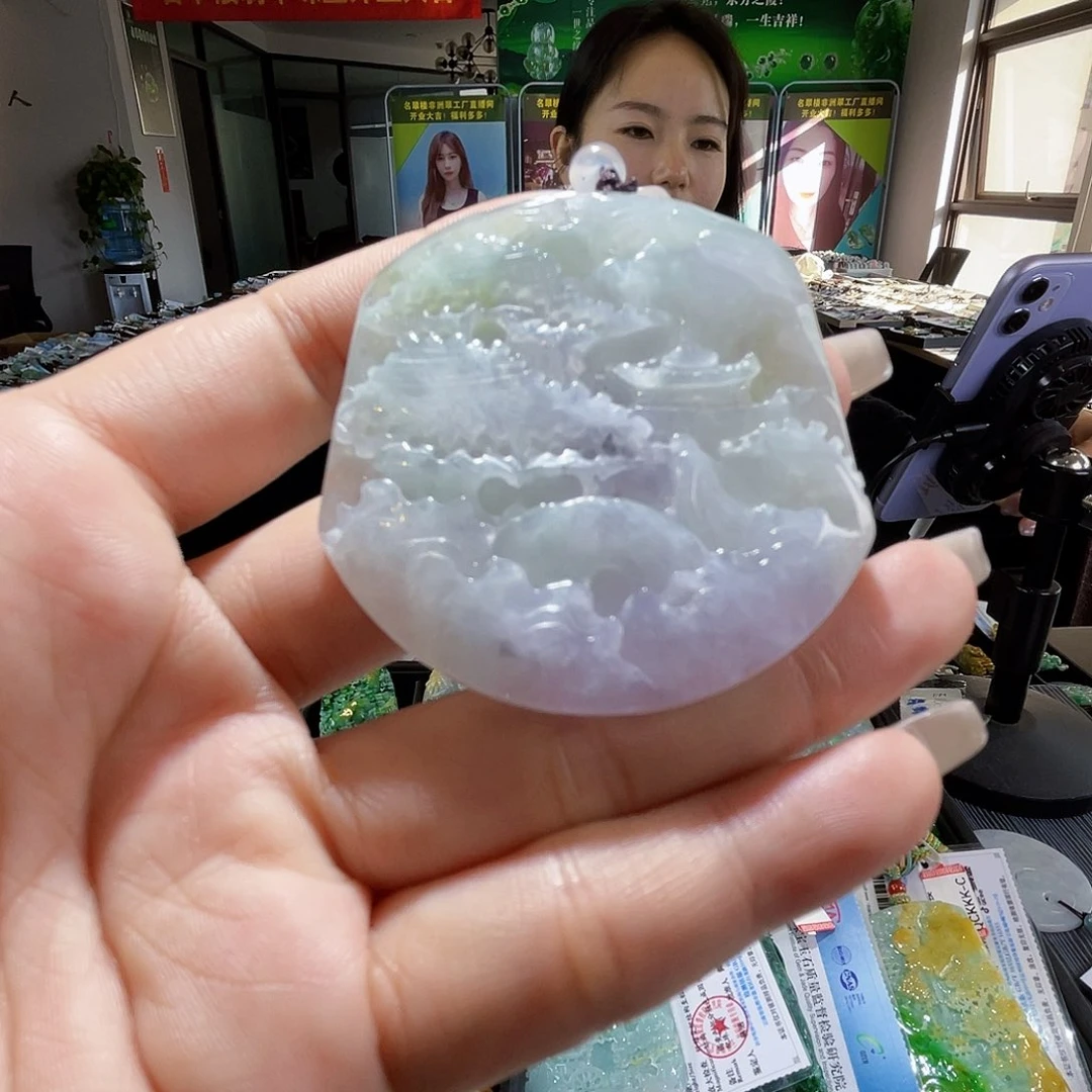 颈饰未镶嵌翡翠一