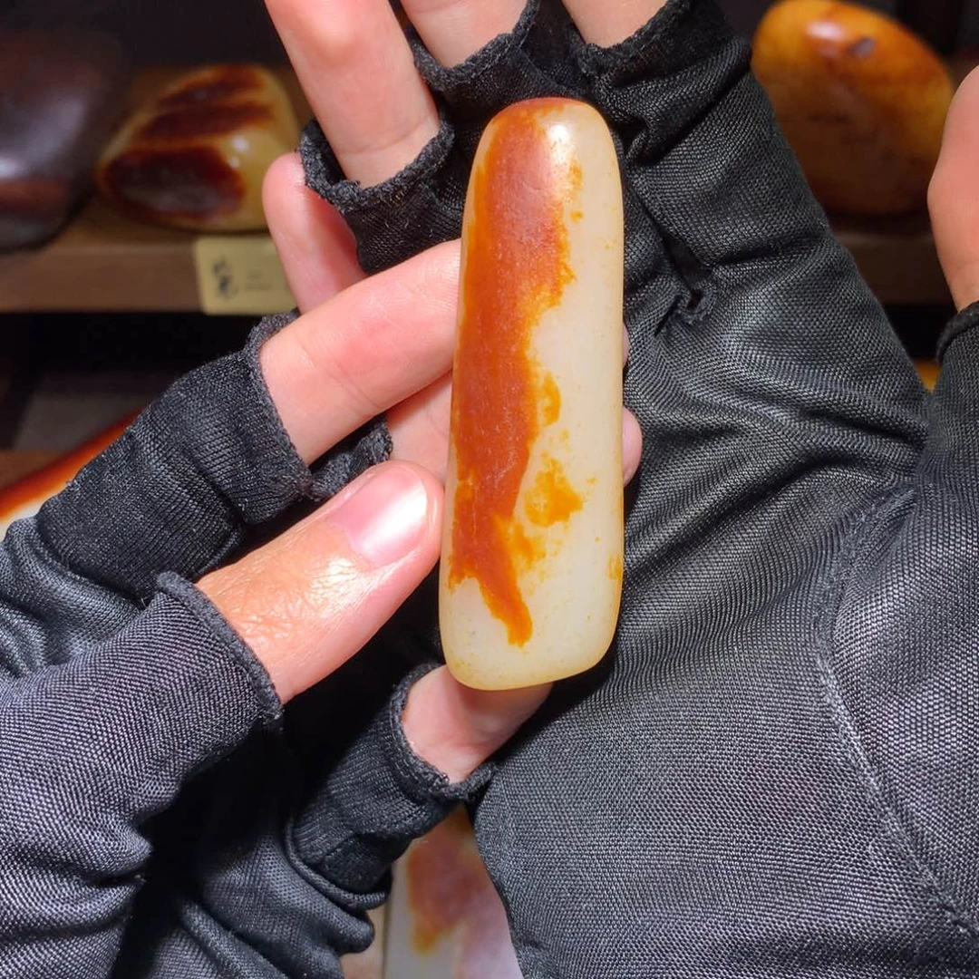 千***k和田玉未镶嵌颈饰