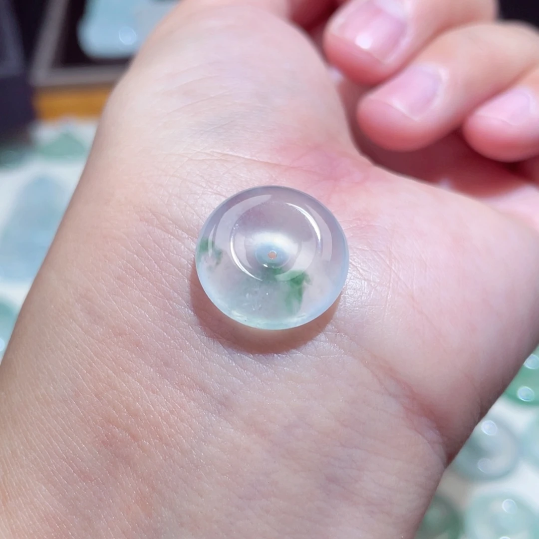 颈饰未镶嵌翡翠扣子