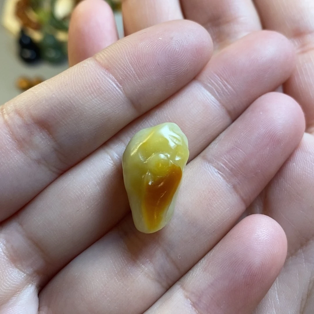 【闪购商品】未镶嵌岫玉配珠卡12尺寸