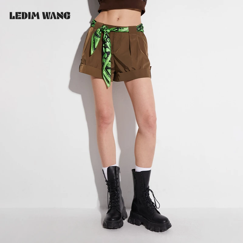 LEDIM WANG【红标系列】丝巾撞色箱形低腰休闲裤女夏2025新款短裤
