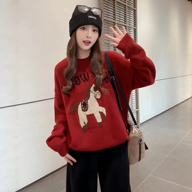 大码女装卡通提花红色圆领毛衣针织衫冬季新款胖mm宽松显瘦小上衣